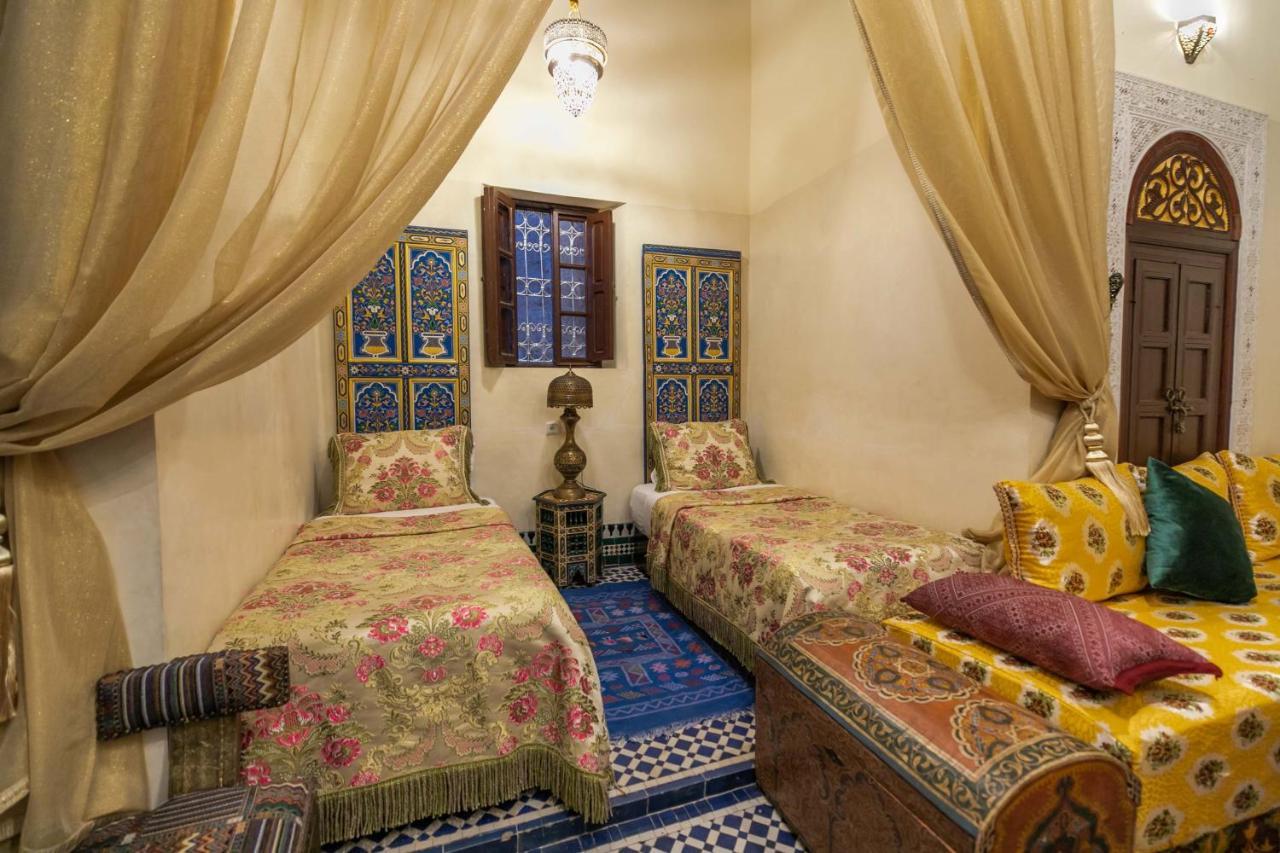 Riad Avec Terrasse Privee Et Piscine Partagee A 300M Fès Dış mekan fotoğraf
