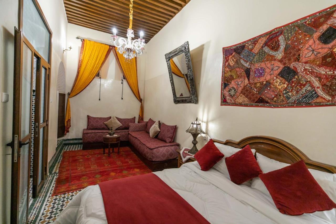 Riad Avec Terrasse Privee Et Piscine Partagee A 300M Fès Dış mekan fotoğraf