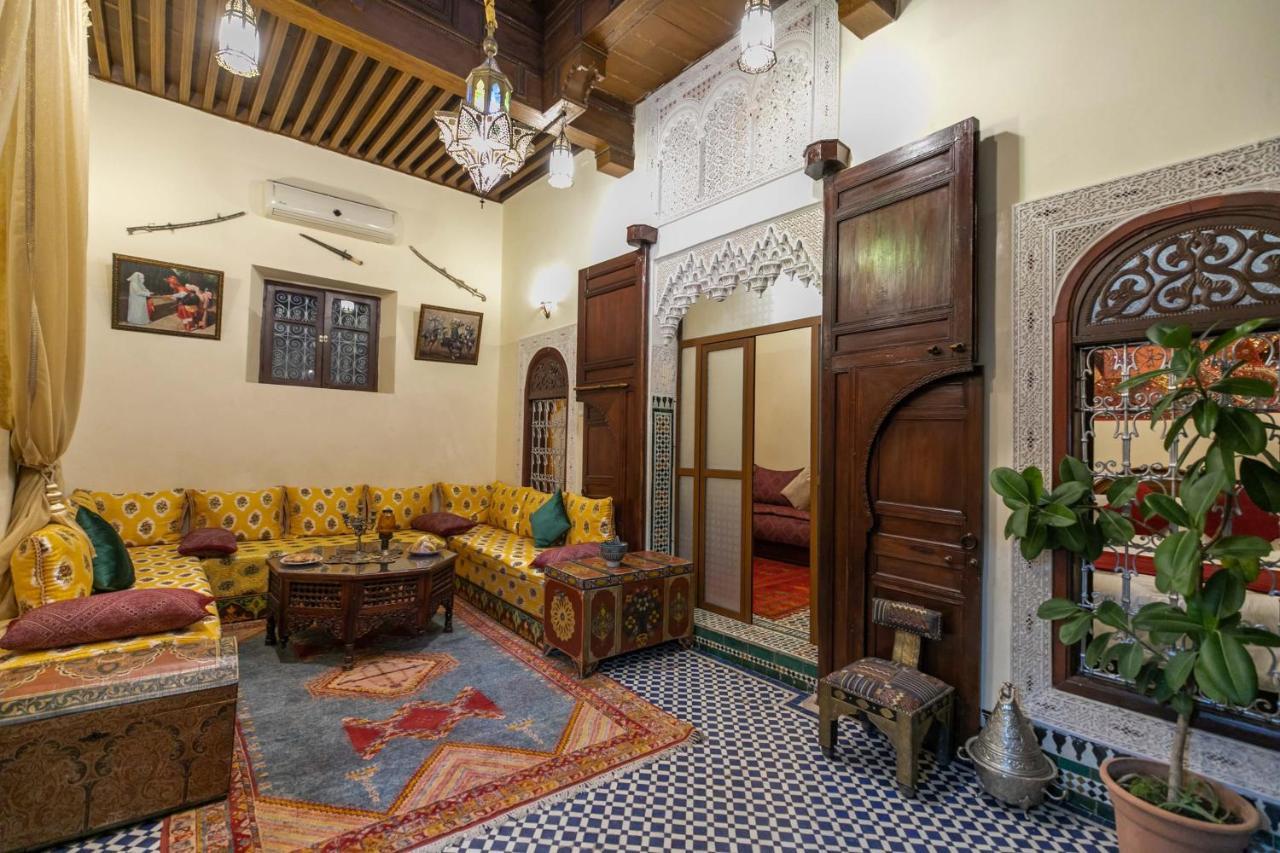 Riad Avec Terrasse Privee Et Piscine Partagee A 300M Fès Dış mekan fotoğraf