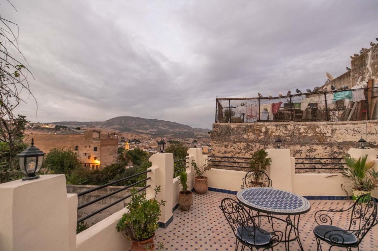 Riad Avec Terrasse Privee Et Piscine Partagee A 300M Fès Dış mekan fotoğraf