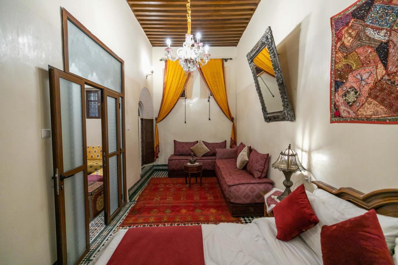 Riad Avec Terrasse Privee Et Piscine Partagee A 300M Fès Dış mekan fotoğraf