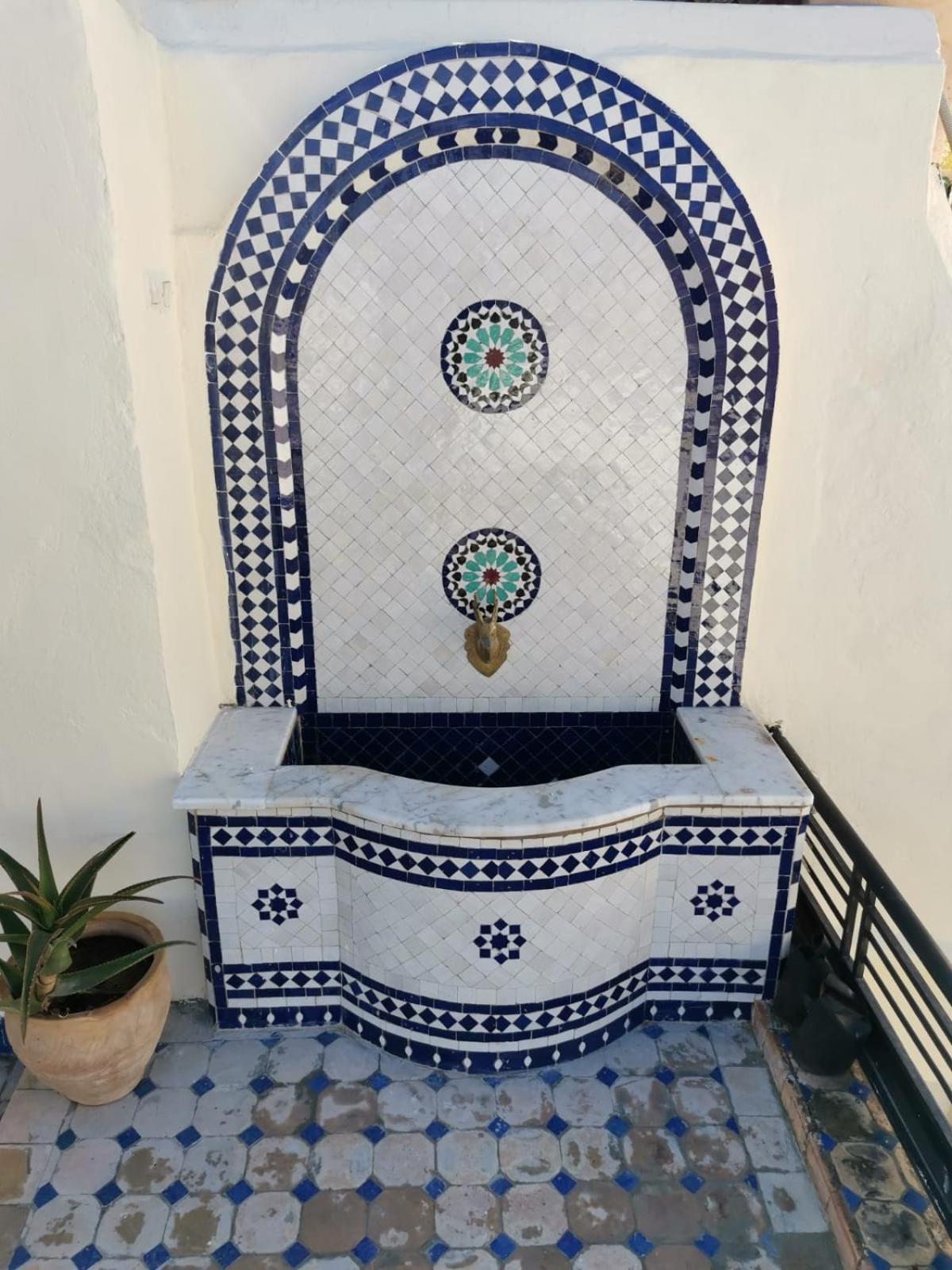 Riad Avec Terrasse Privee Et Piscine Partagee A 300M Fès Dış mekan fotoğraf