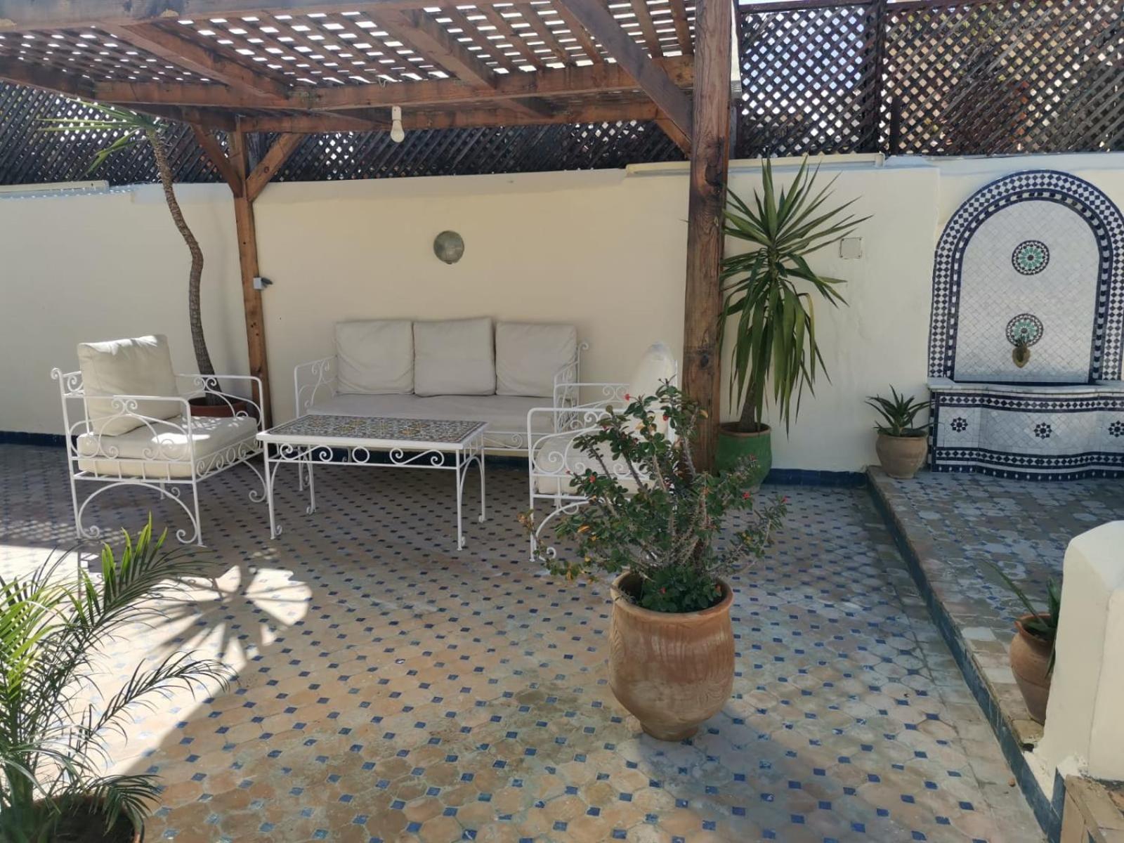 Riad Avec Terrasse Privee Et Piscine Partagee A 300M Fès Dış mekan fotoğraf